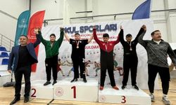 Altındağlı güreşçilerden Türkiye müsabakalarında 5 madalya