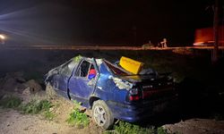 Kırkağaç’ta otomobil tarlaya uçtu: 1 ölü, 1 yaralı