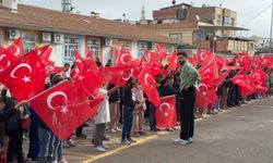 Şanlıurfa'da okullarda şiddete karşı bayraklı buluşma