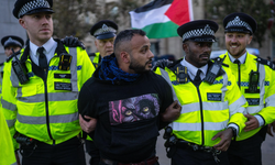 Londra’da "Palestine Action" eylemine 523 gözaltı