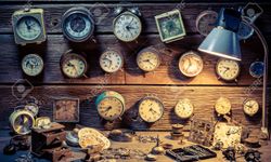Rüyada eski bir saat görmek ne anlama gelir?