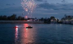 Meriç Nehri’nde polis botlarıyla görsel şölen