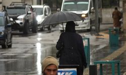 Kilis’te sağanak ve sis trafiği etkiledi