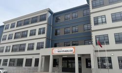 Mersin'de lisede silahlı öğrenci paniği