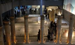 Zeugma Mozaik Müzesi ziyaretçi akınına uğruyor