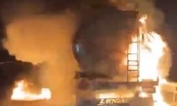 Osmaniye’de seyir halindeki tanker küle döndü