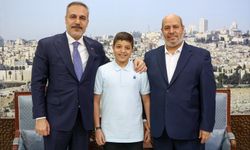Hakan Fidan Katar’da temaslarda bulundu