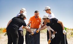 Mersin’de öğrencilerden örnek çevre temizliği