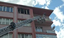 Apartmanda çıkan yangında bir kişi ağır yaralandı