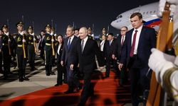 Putin resmi ziyaret için Çin’e gitti