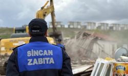 Sincan’da ruhsatsız ahırlar yıkıldı