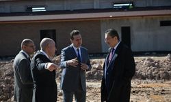 Veysel Tiryaki Altındağ’daki şantiyeleri inceledi