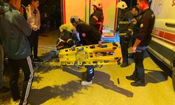 Burdur’da motosiklet kamyonun altına girdi