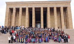 Çankayalı minikler Anıtkabir’i ziyaret etti