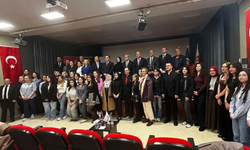 15 Temmuz Manşetleri Atölyesi Ankara’da sürüyor