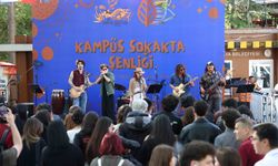 Kuğulupark’ta Kampüs Sokakta Şenliği düzenlendi