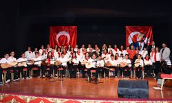 Mamak’ta Anneler Günü’nde anneler ve çocuklar aynı sahnede