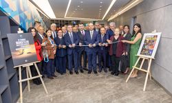 Öğrencilerin hazırladığı 15 Temmuz manşetleri sergilendi