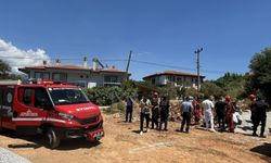Göçük altında kalan işçi ekiplerin müdahalesiyle kurtarıldı