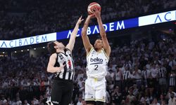 Fenerbahçe, Beşiktaş deplasmanında seride öne geçti