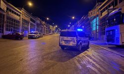 İş yerinde çıkan bıçaklı kavgada 2 kişi yaralandı