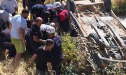 Bozova’da otomobil şarampole uçtu: 1 ölü, 4 yaralı