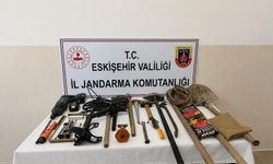 Eskişehir’de kaçak kazıya suçüstü