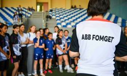 FOMGET’te anne-kız futbol turnuvası düzenlendi