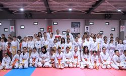 Keçiören’de karate kuşak sınavında 90 sporcu ter döktü