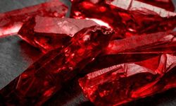 Granat (Lal) taşı faydaları neler? Granat taşı ne işe yarar?
