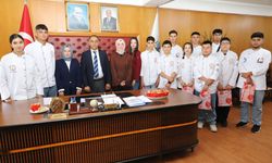 Geleceğin aşçıları ustalarla bir araya geldi
