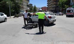 Malatya'da otomobil ile motosiklet çarpıştı