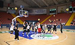 Mamak'ta voleybol altyapı seçmelerine yoğun ilgi