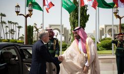 Carney: Orta Doğu’da Türkiye ve Arabistan ile çalışmalıyız