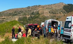 Manavgat’ta otomobil uçuruma yuvarlandı: 5 ölü