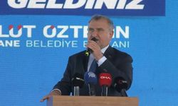 Bakan Bak: 12 milyon çocuğa yüzme eğitimi verdik