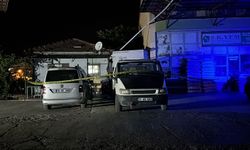 Kamyonetten düşen şahıs ağır yaralandı