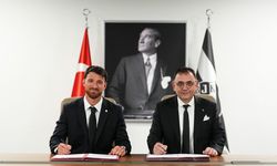 Salih Özcan Beşiktaş ile 3+1 yıllık imza attı