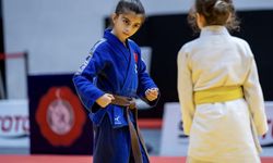 Minik judocu Zehra Sultan Karadağ'dan Türkiye üçüncülüğü