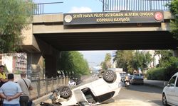 Adana’da otomobil köprüden aşağı uçtu