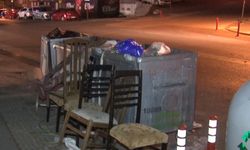 Çankaya'da eski eşyaların çöp konteynerinden 10-15 gündür kaldırılmadığı iddia edildi