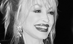 Country müziğinin efsanesi Dolly Parton hayatını kaybetti