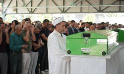 Niğde-Kayseri yolunda otomobil takla attı: 1 ölü, 3 yaralı