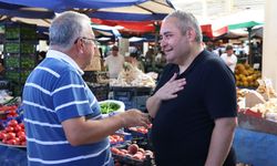 Başkan Özarslan semt pazarında vatandaşlarla buluştu
