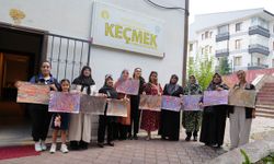 KEÇMEK’te şehit yakınları için ebru sanatı atölyesi düzenlendi
