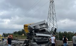 Şile Ömerli Yolu’nda feci kaza: İki tır hurdaya döndü