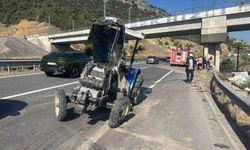 Bilecik'te LPG tankeri ile traktör çarpıştı: 2 yaralı