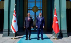 Yılmaz ve Üstel, Girne’deki deniz faciasını görüştü