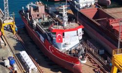 Türkiye’nin ilk emici özellikli tarama gemisi UAB MAVİ VATAN suya indirildi