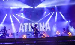 Antalya'da KoçFest rüzgârı: Athena ve Nova Norda sahne aldı